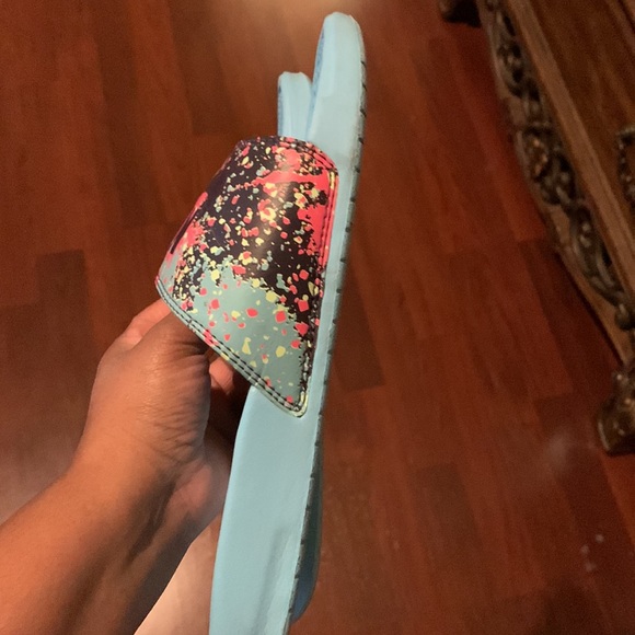 Nike slides - Picture 5 of 7